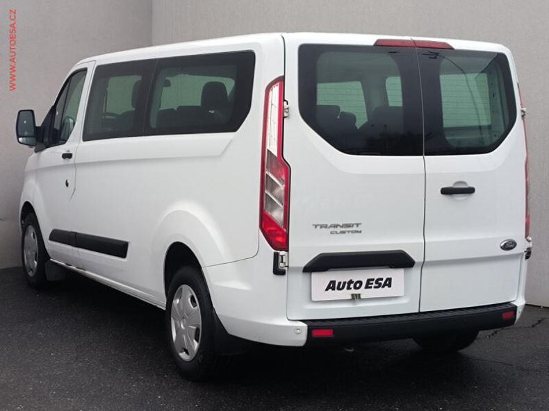 Ford Transit - hlavní fotka