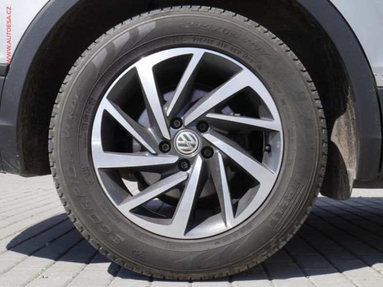 Volkswagen Tiguan - hlavní fotka