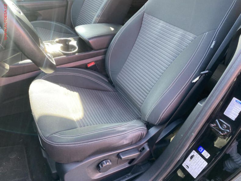 Ford S-MAX - hlavní fotka