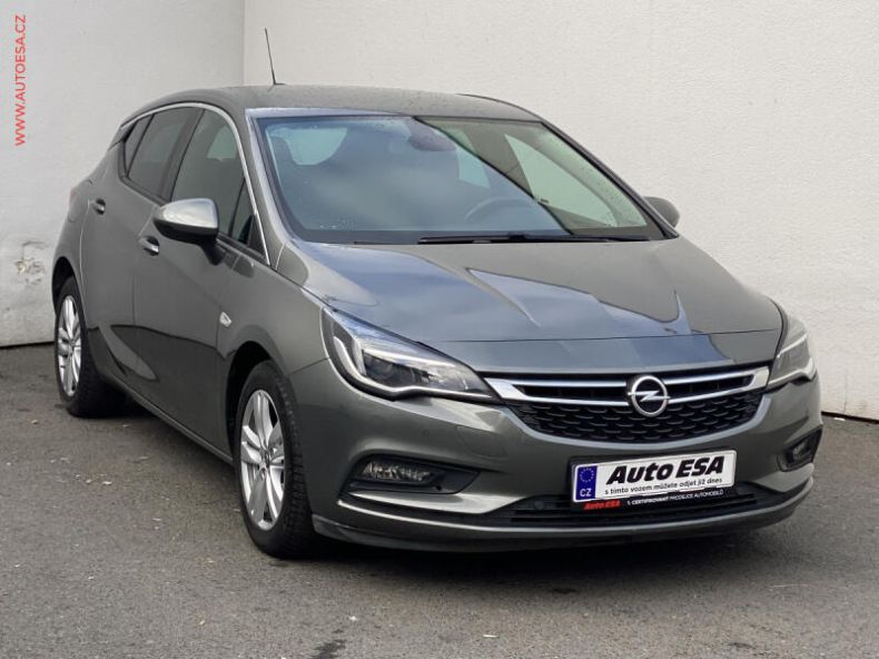 Opel Astra - hlavní fotka inzerátu