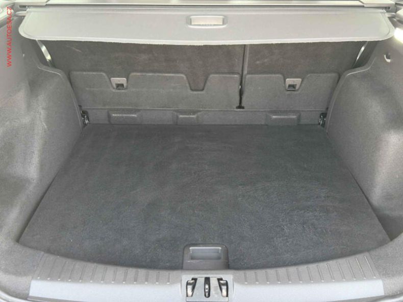 Ford Kuga - hlavní fotka