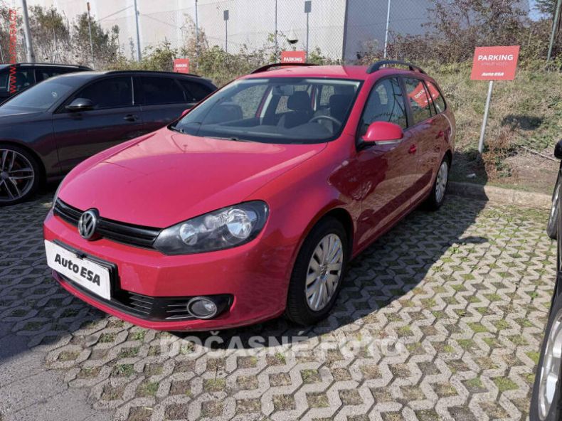 Volkswagen Golf - hlavní foto