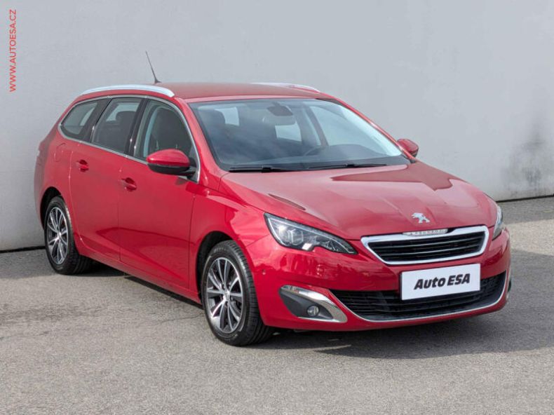 Peugeot 308 - hlavní foto