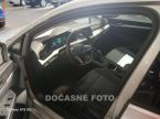 Volkswagen Golf - fotka číslo 2