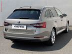 Škoda Superb - fotka číslo 3