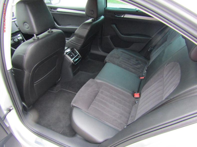 Škoda Superb - hlavní fotka