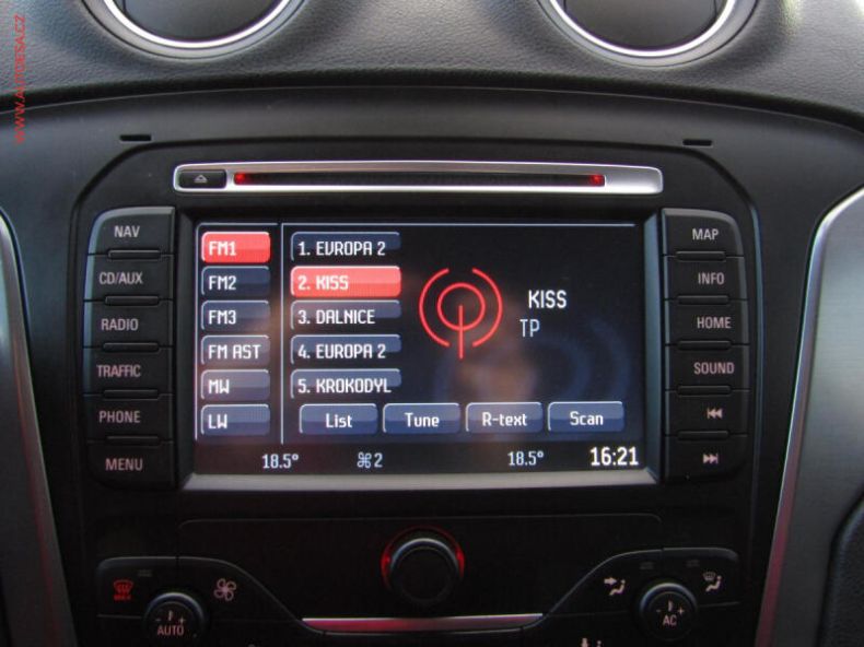 Ford Mondeo - hlavní fotka