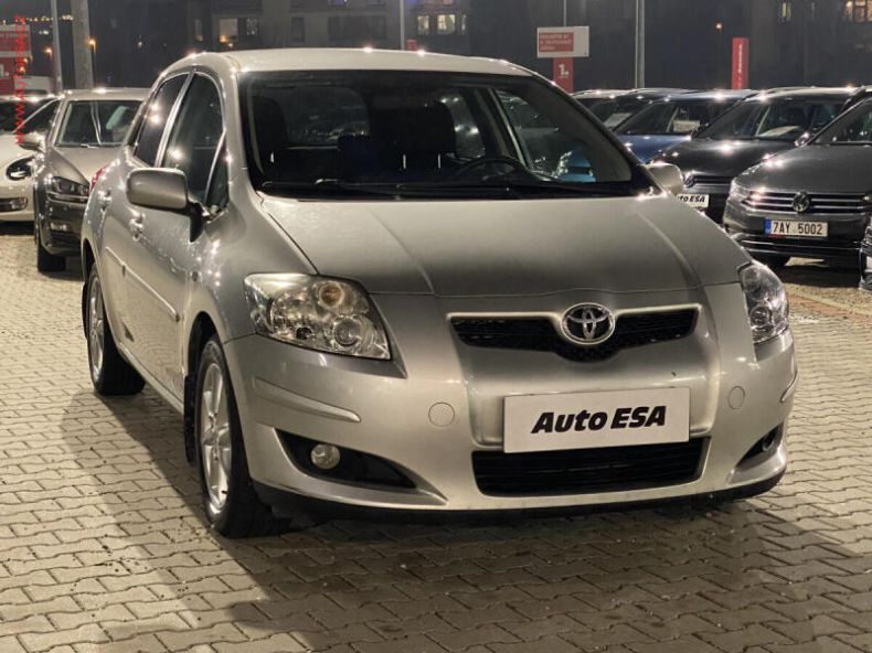 Toyota Auris - hlavní fotka inzerátu