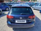 Volkswagen Passat - fotka číslo 4