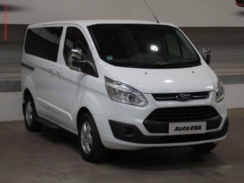 Ford Tourneo - hlavní foto