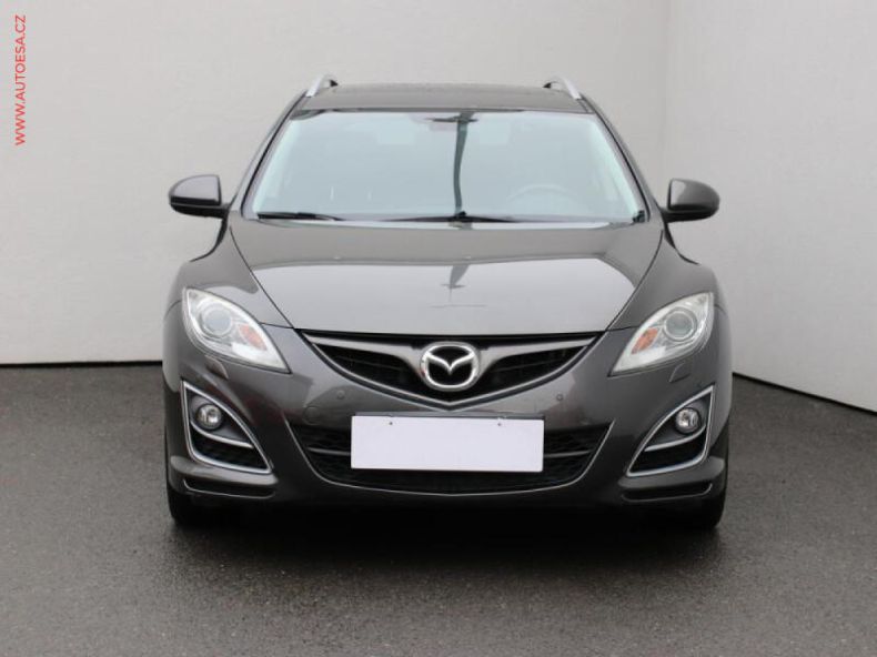 Mazda 6 - hlavní fotka