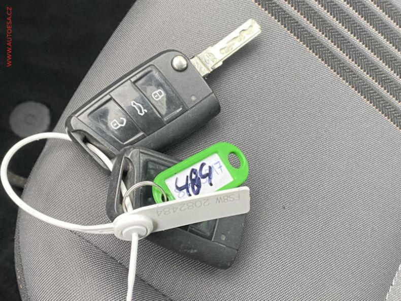 Volkswagen Golf - hlavní fotka