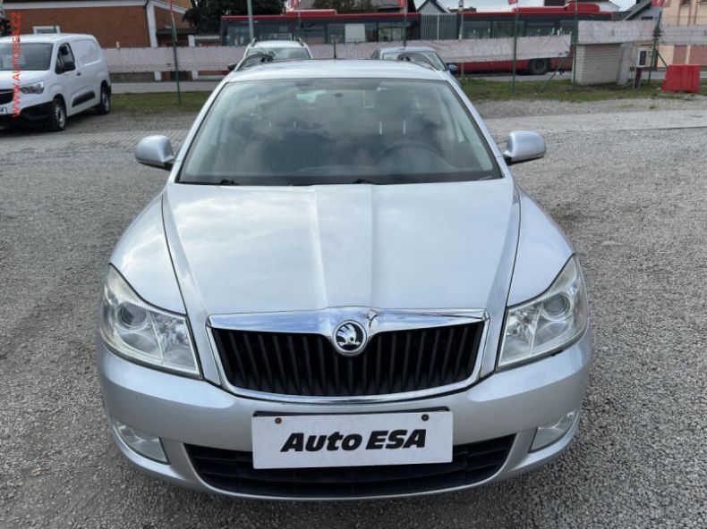 Škoda Octavia - hlavní fotka