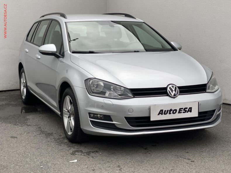 Volkswagen Golf - hlavní foto