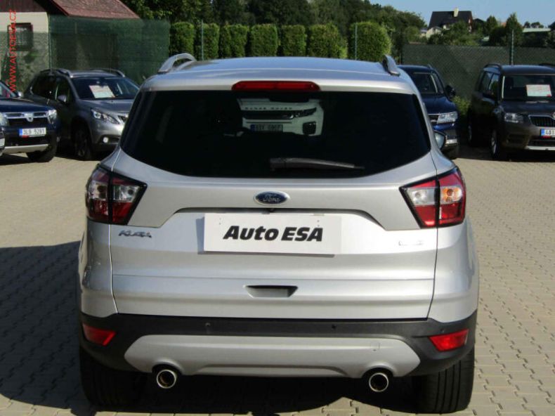 Ford Kuga - hlavní fotka