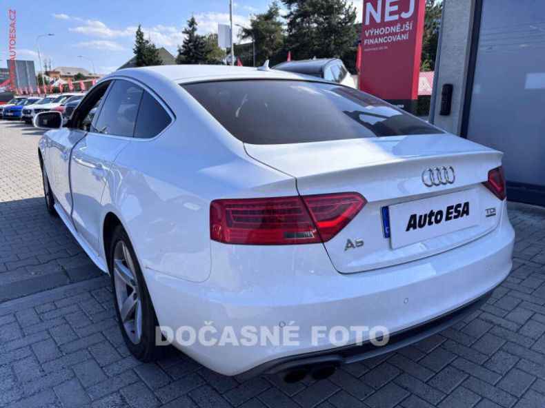 Audi A5 - hlavní fotka