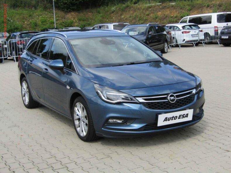 Opel Astra - hlavní fotka inzerátu