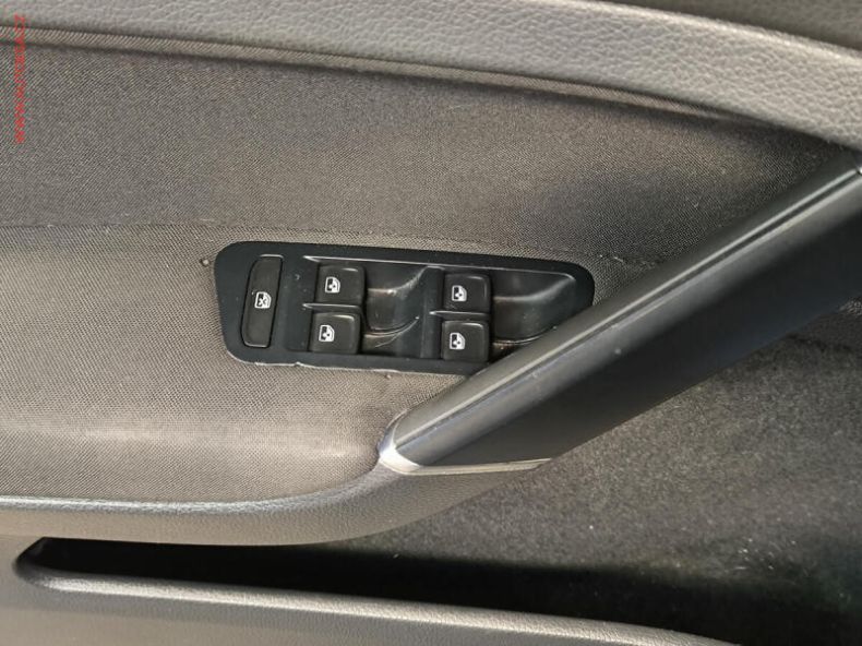 Volkswagen Golf - hlavní fotka