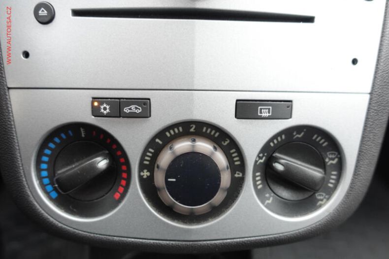 Opel Corsa - hlavní fotka