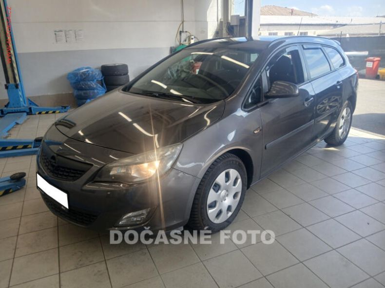 Opel Astra - hlavní fotka inzerátu