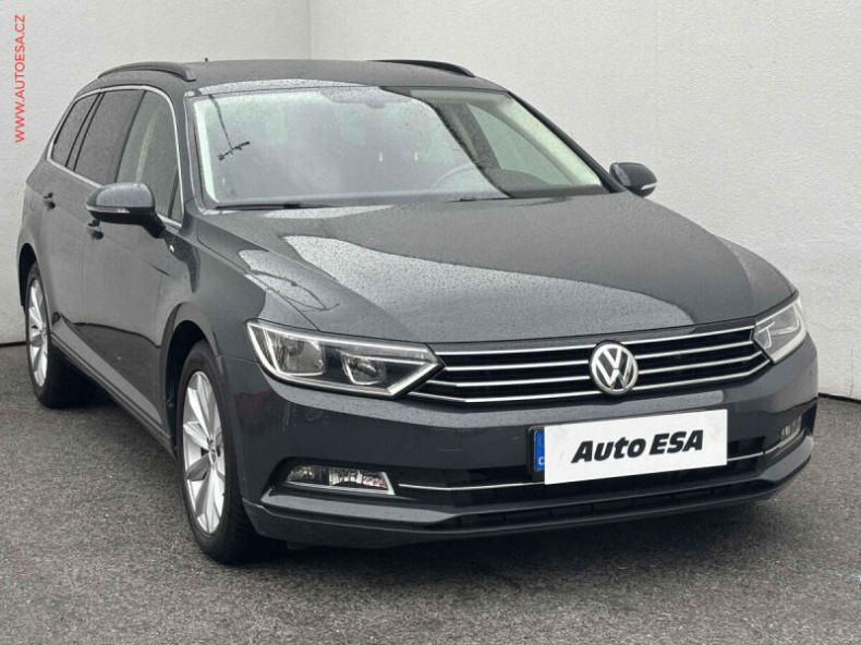 Volkswagen Passat - hlavní foto