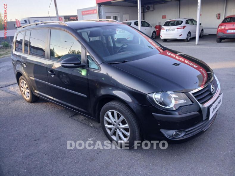 Volkswagen Touran - hlavní fotka inzerátu