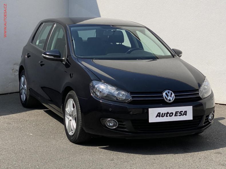 Volkswagen Golf - hlavní foto