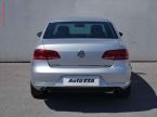 Volkswagen Passat - fotka číslo 4