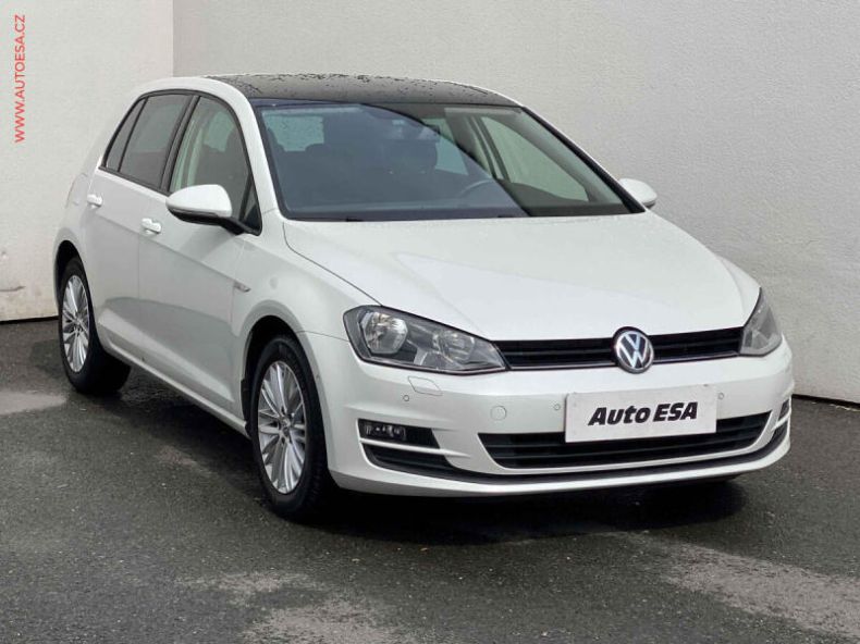 Volkswagen Golf - hlavní foto
