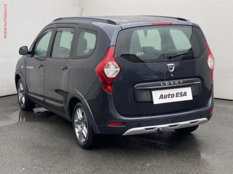 Dacia Lodgy - hlavní fotka