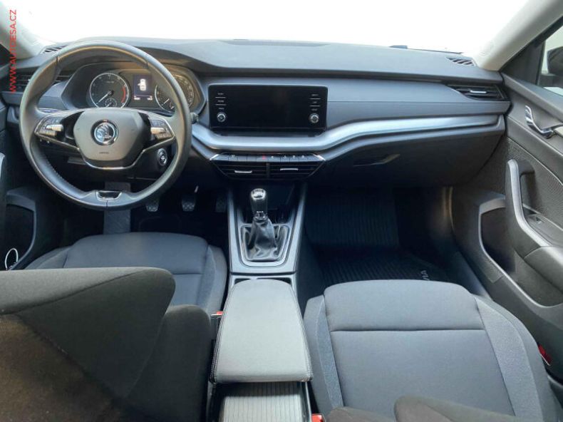 Škoda Octavia - hlavní fotka
