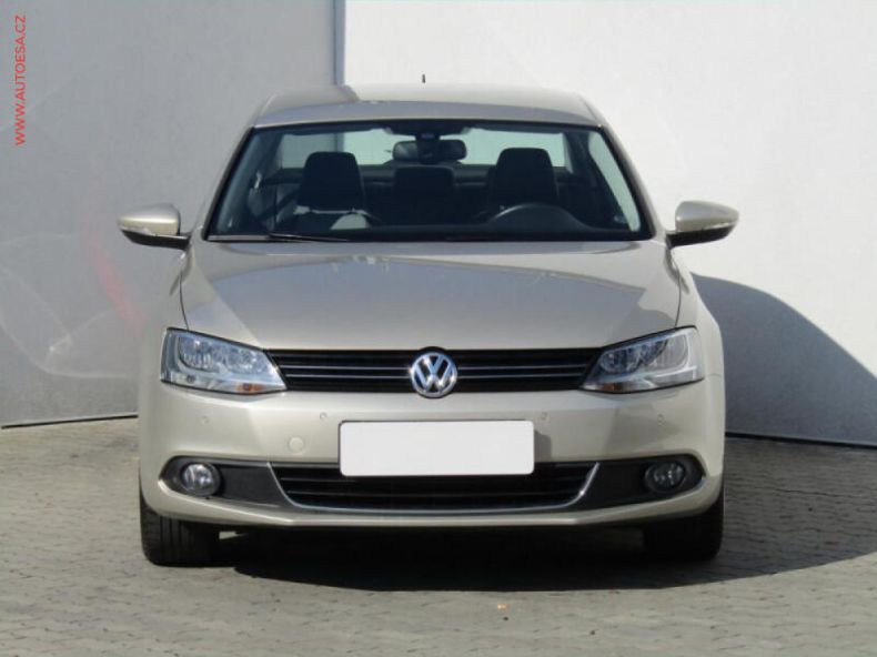 Volkswagen Jetta - hlavní fotka