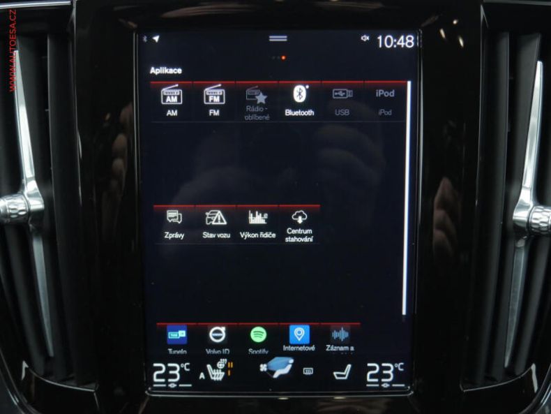 Volvo V90 - hlavní fotka