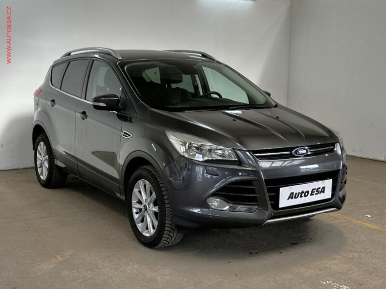 Ford Kuga - hlavní foto