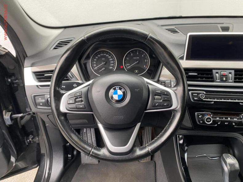 BMW X1 - hlavní fotka