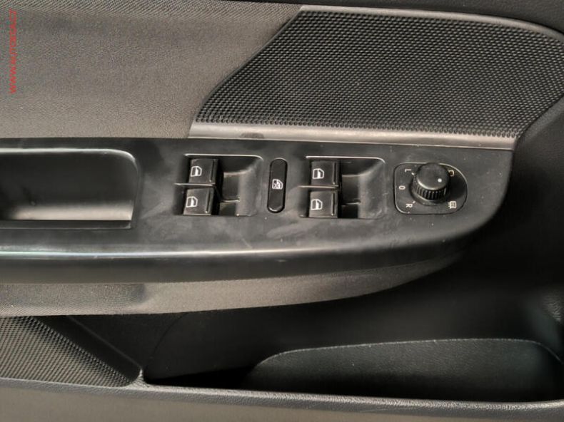 Volkswagen Golf - hlavní fotka