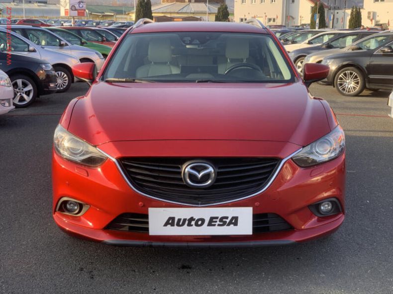 Mazda 6 - hlavní fotka