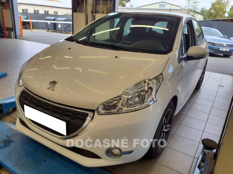 Peugeot 208 - hlavní fotka inzerátu