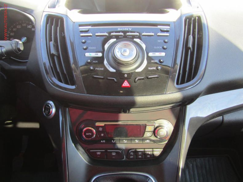 Ford Kuga - hlavní fotka