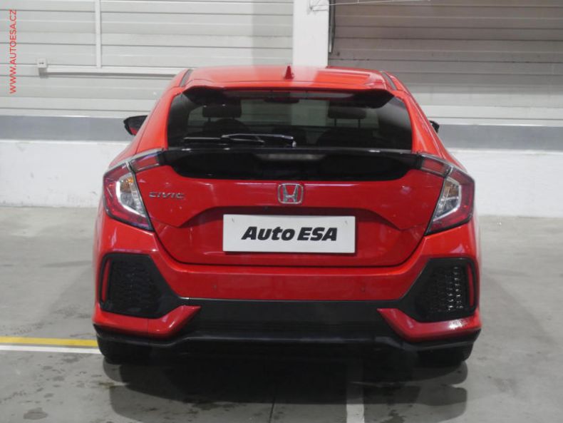 Honda Civic - hlavní fotka