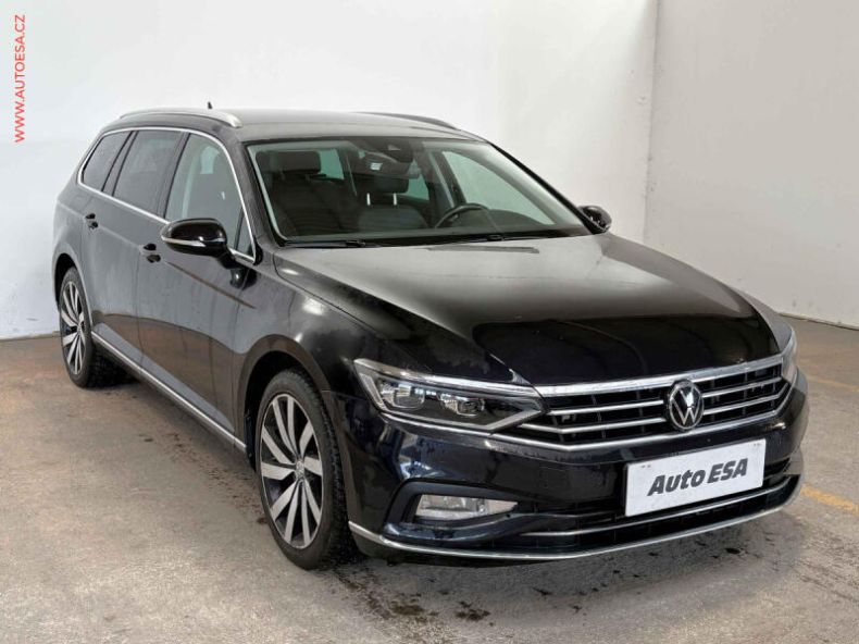 Volkswagen Passat - hlavní foto
