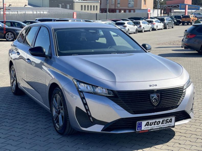 Peugeot 308 - hlavní foto
