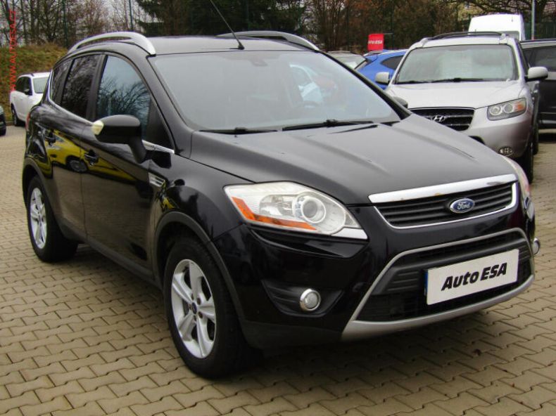 Ford Kuga - hlavní foto
