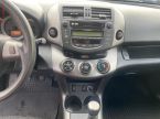 Toyota RAV 4 - fotka číslo 11