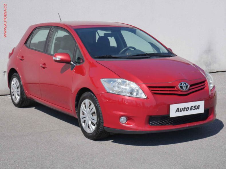 Toyota Auris - hlavní fotka inzerátu
