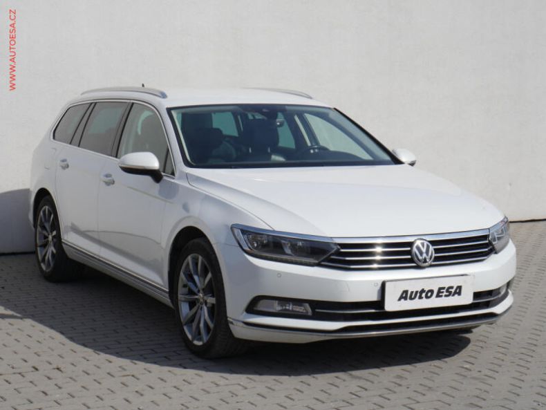 Volkswagen Passat - hlavní fotka inzerátu