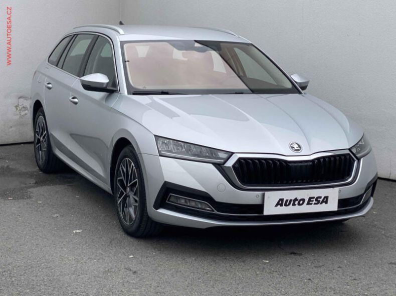 Škoda Octavia - hlavní fotka