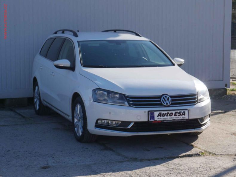 Volkswagen Passat - hlavní fotka inzerátu
