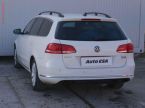 Volkswagen Passat - fotka číslo 3