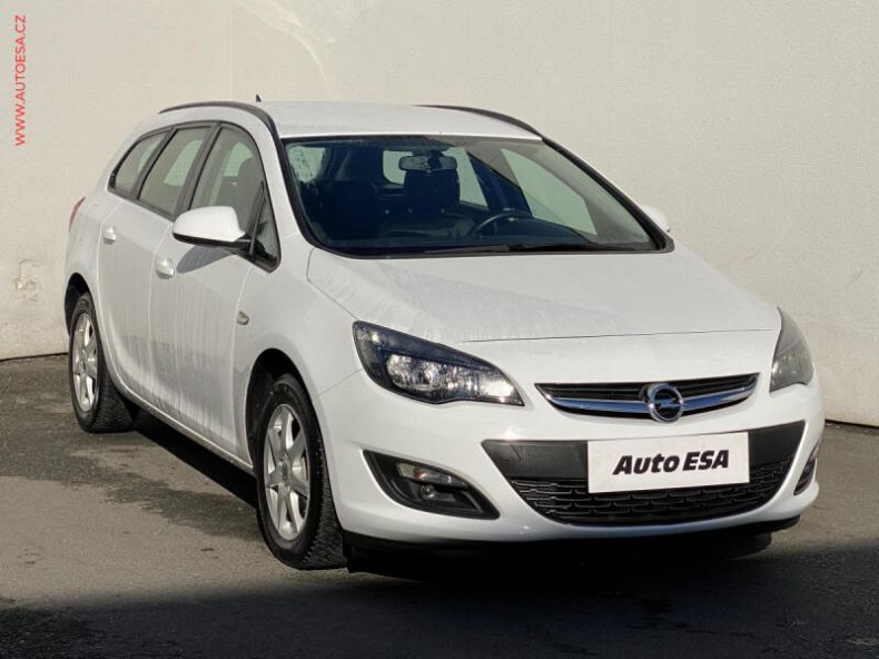 Opel Astra - hlavní fotka inzerátu